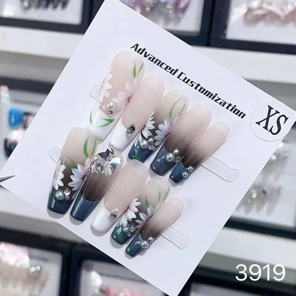 0962- Handmade press on nails fake nails removable