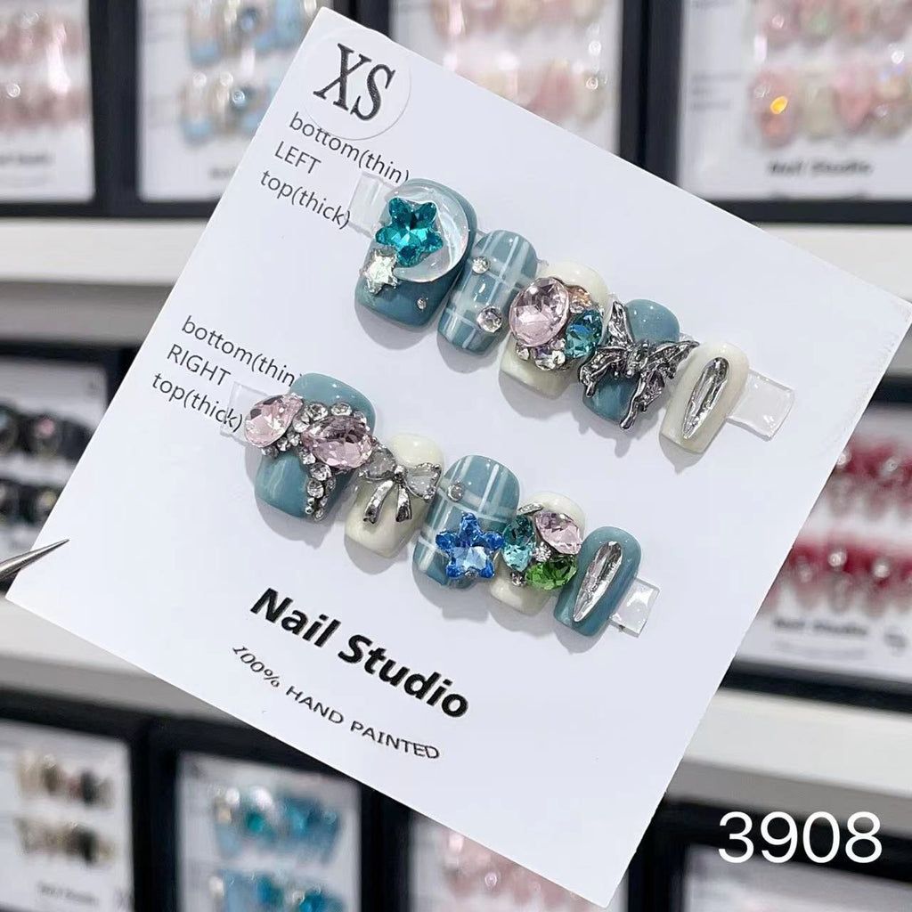 0962- Handmade press on nails fake nails removable