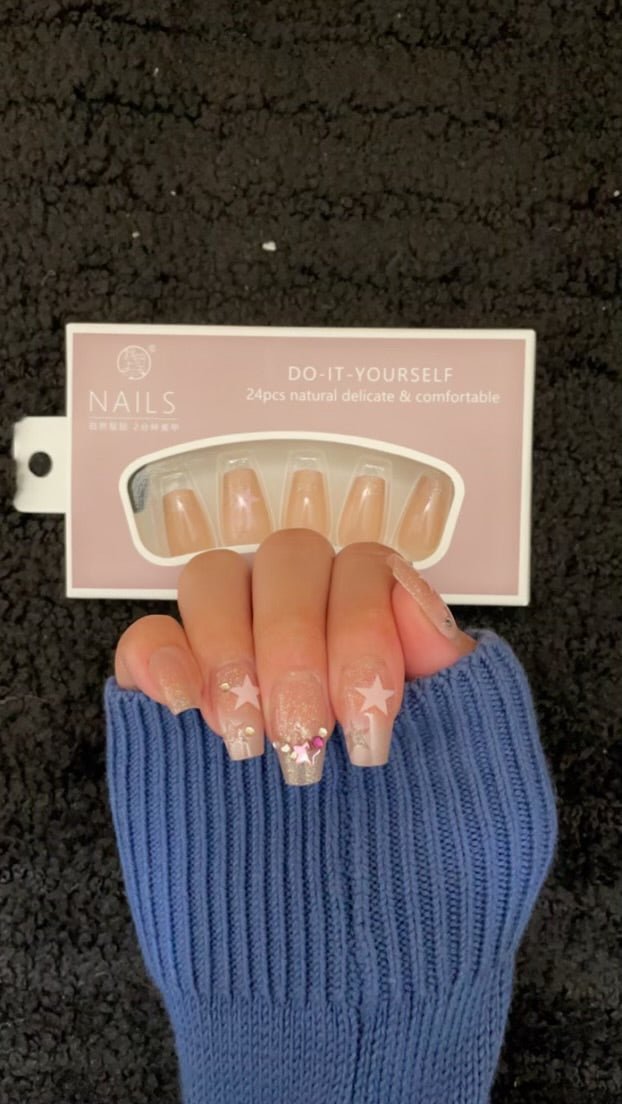 24-Piece Press On Nails Set – Fake Crystal Nails with Glue